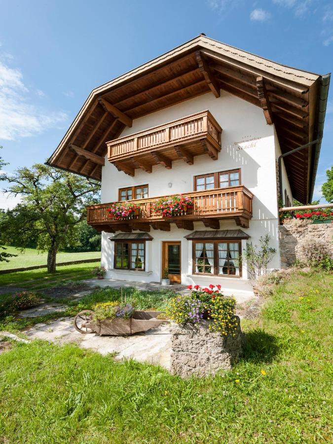 Gaeste- Und Appartementhaus Stachl Waging am See Bagian luar foto