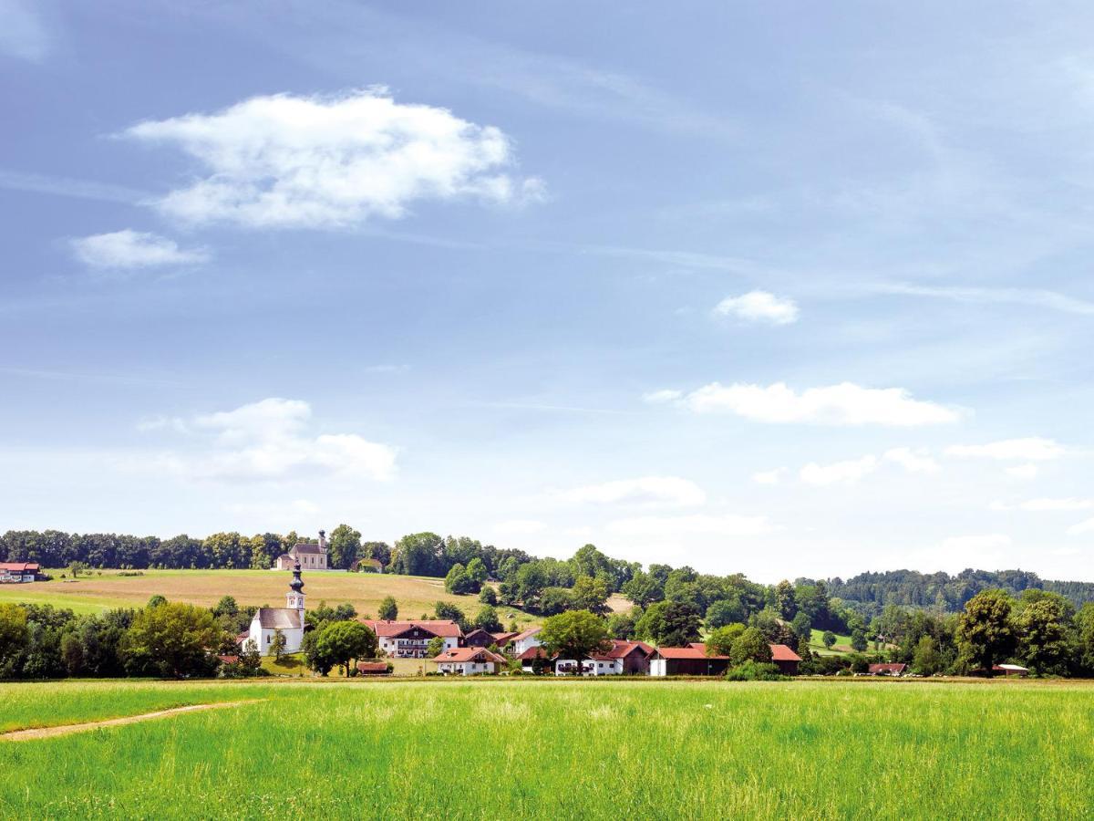 Gaeste- Und Appartementhaus Stachl Waging am See Bagian luar foto
